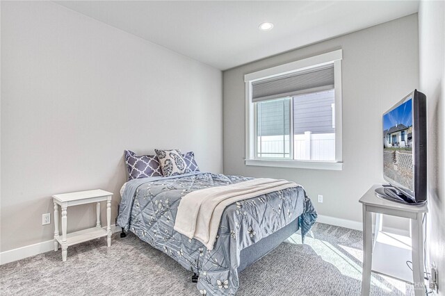 985 Spring Mountain Dr, Wenatchee, WA 98801 - carpeted bedroom featuring baseboards and recessed lighting