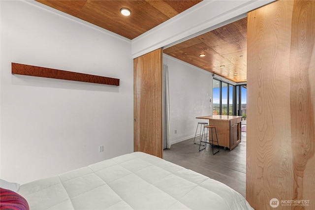 23692 NW Cliffe Pointe Rd Unit 6C, Quincy, WA 98848 - bedroom with wood ceiling, wood finished floors, and recessed lighting
