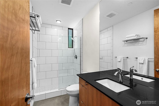 23692 NW Cliffe Pointe Rd Unit 6C, Quincy, WA 98848 - bathroom featuring toilet, a stall shower, and vanity