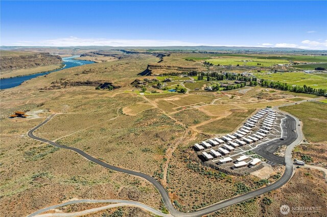 23692 NW Cliffe Pointe Rd Unit 6C, Quincy, WA 98848 - aerial view of sparsely populated area featuring a nearby body of water