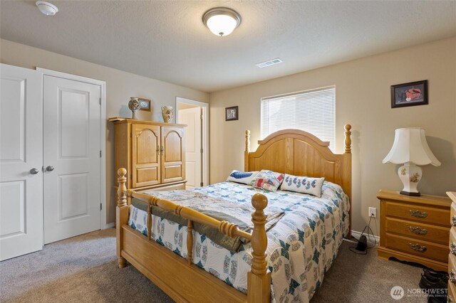1003 NE Aspen Rd, Moses Lake, WA 98837 - bedroom with carpet and baseboards