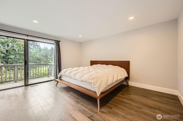 14323 SE 49th St, Bellevue, WA 98006 - bedroom with access to exterior, wood finished floors, baseboards, and recessed lighting