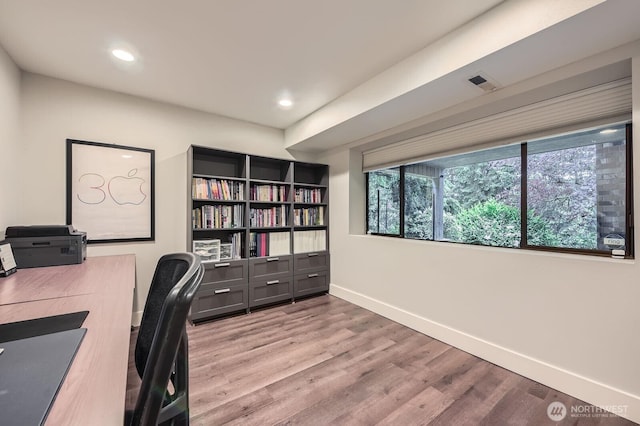 14323 SE 49th St, Bellevue, WA 98006 - office area featuring baseboards, wood finished floors, and recessed lighting