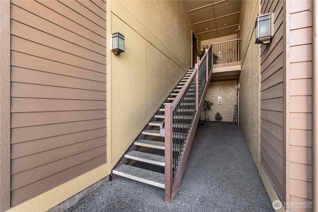 1051 N Baker Ave Unit B204, East Wenatchee, WA 98802 - view of staircase