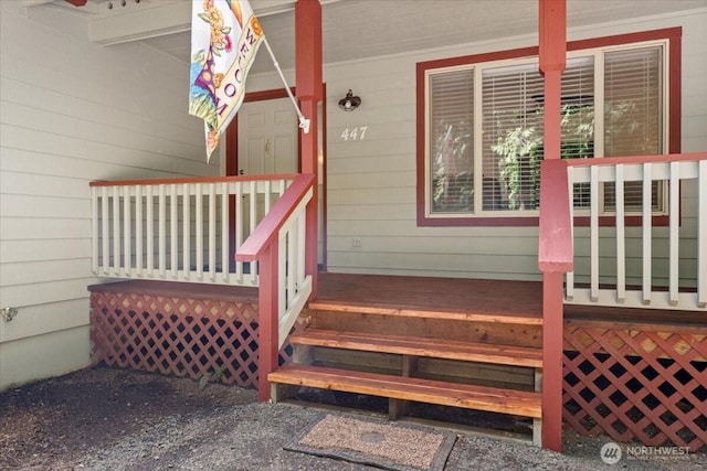 447 E Pointes Dr E, Shelton, WA 98584 - entrance to property with covered porch