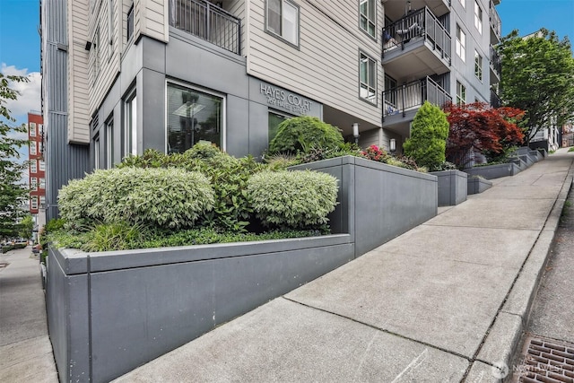 769 Hayes St Unit 504, Seattle, WA 98109 - view of building exterior