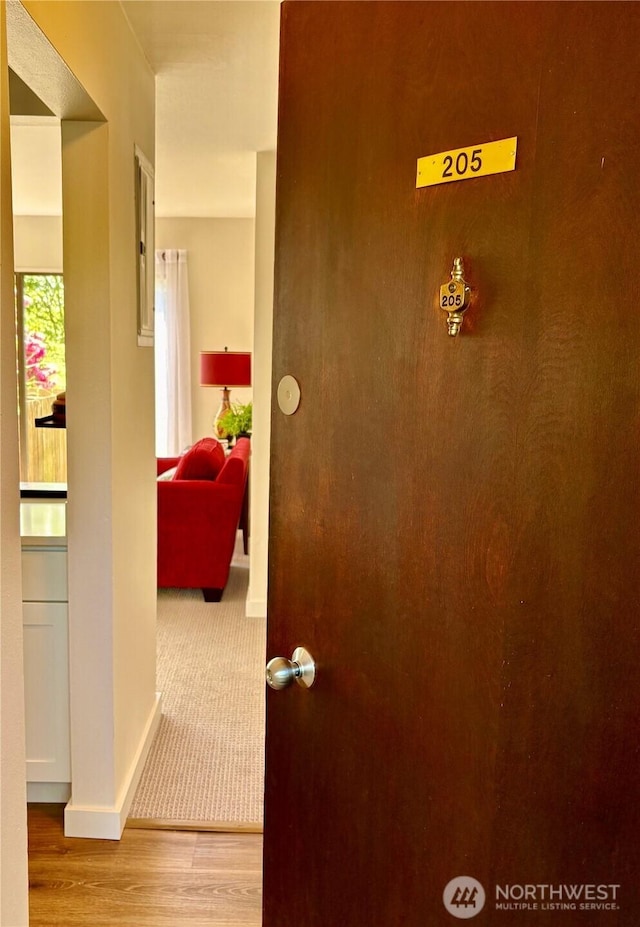 2550 Thorndyke Ave W Unit 205, Seattle, WA 98199 - photo 3