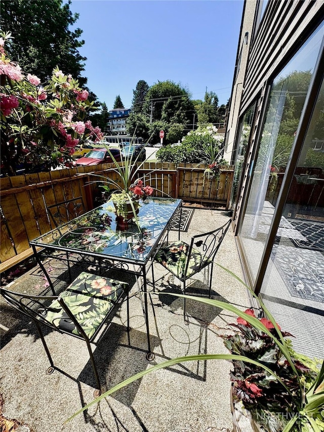 2550 Thorndyke Ave W Unit 205, Seattle, WA 98199 - photo 18