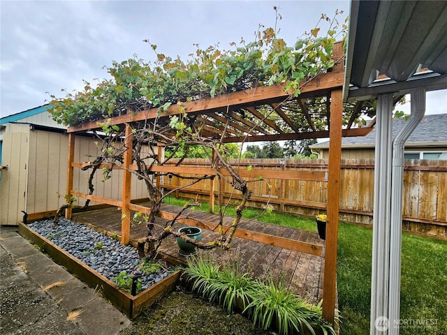 10915 Davisson Rd SW, Lakewood, WA 98499 - view of fenced backyard