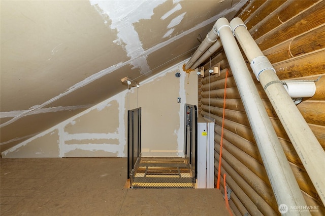 4193 Sparks Rd, Easton, WA 98925 - stairway with log walls and lofted ceiling