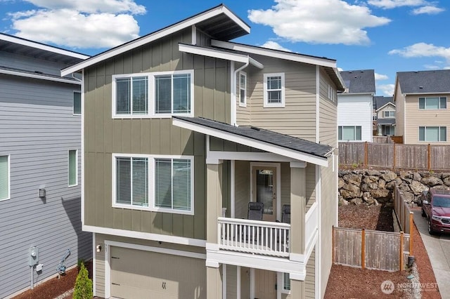 907 Bunting Pl SE, Port Orchard, WA 98366 - view of front of property featuring a garage and board and batten siding