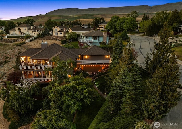 2336 Grand Ave, East Wenatchee, WA 98802 - aerial view at dusk of a mountain view