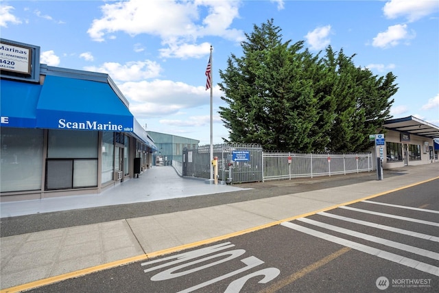 1900 N Westlake Ave N Unit 01Do7, Seattle, WA 98109 - view of road
