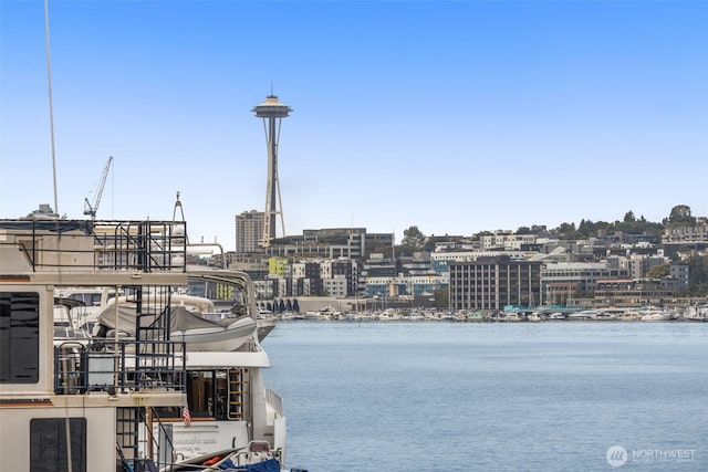 1900 N Westlake Ave N Unit 01Do7, Seattle, WA 98109 - city view featuring a nearby body of water