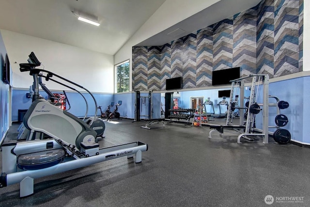 12303 Harbour Pointe Blvd Unit U109, Mukilteo, WA 98275 - gym with lofted ceiling