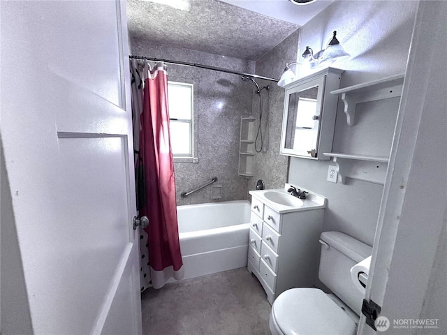 711 Guernsey St, Prosser, WA 99350 - full bathroom with toilet, shower / tub combo with curtain, vanity, and concrete flooring