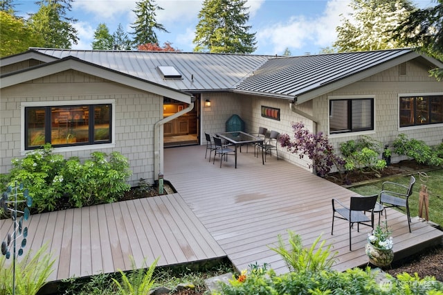 12211 SE 65th Pl, Bellevue, WA 98006 - wooden terrace with outdoor dining area