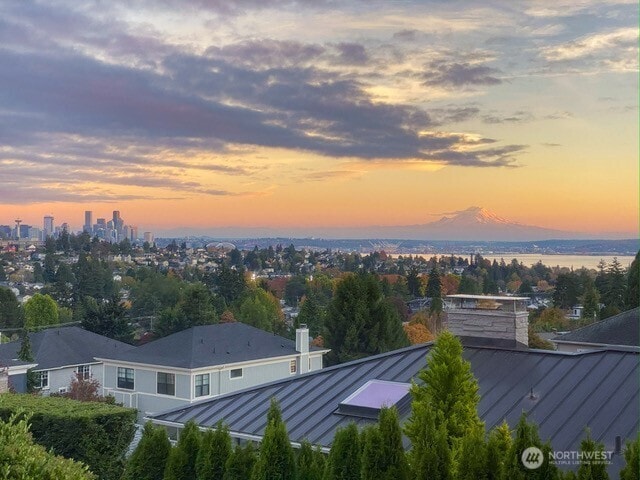 3727 W Barrett St, Seattle, WA 98199 - view of aerial view at dusk