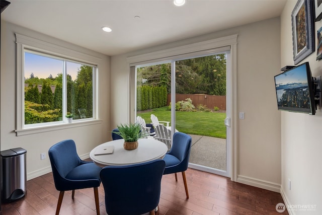 2512 Taylor Dr, Everett, WA 98203 - dining room with dark wood-style flooring and recessed lighting