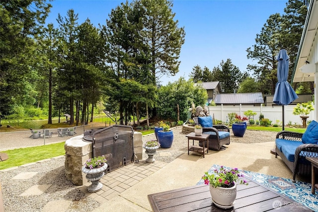 1811 Hundley Rd, Cle Elum, WA 98922 - view of patio / terrace with fence
