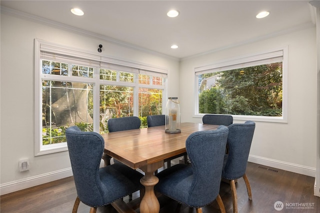 9209 SE 57th St, Mercer Island, WA 98040 - dining area featuring baseboards, dark wood-style flooring, ornamental molding, and recessed lighting
