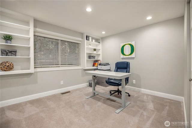 9209 SE 57th St, Mercer Island, WA 98040 - carpeted home office featuring baseboards and recessed lighting