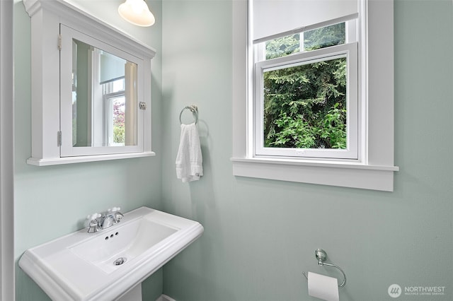 251 Meriweather St, Pacific Beach, WA 98571 - bathroom featuring a sink