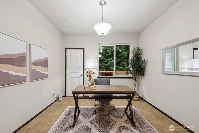 1310 Maple Ave, Snohomish, WA 98290 - home office with light carpet and baseboards