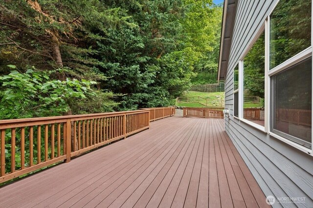 1310 Maple Ave, Snohomish, WA 98290 - view of wooden terrace