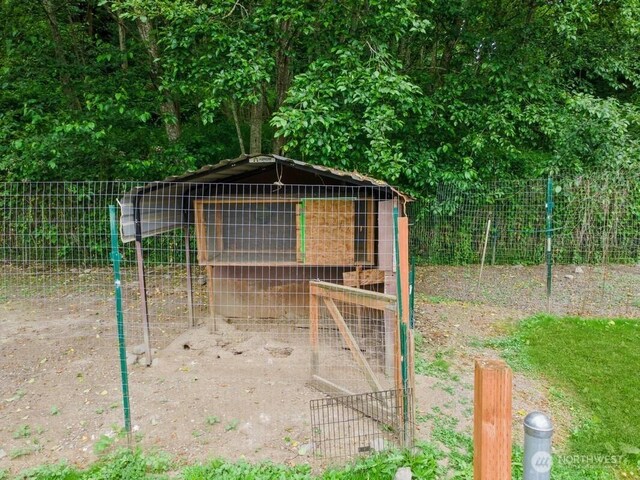 1310 Maple Ave, Snohomish, WA 98290 - view of poultry coop