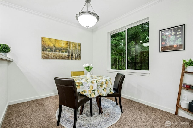 25025 SE Klahanie Blvd Unit D204, Sammamish, WA 98029 - dining space with carpet floors, baseboards, and crown molding