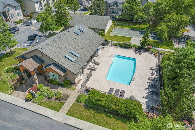 25025 SE Klahanie Blvd Unit D204, Sammamish, WA 98029 - aerial perspective of suburban area with a pool