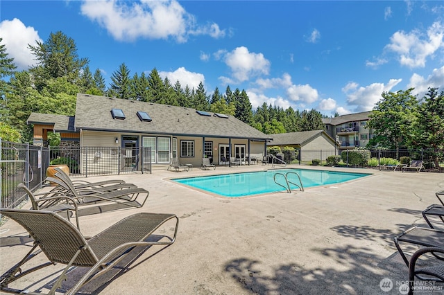 25025 SE Klahanie Blvd Unit D204, Sammamish, WA 98029 - community pool with a patio