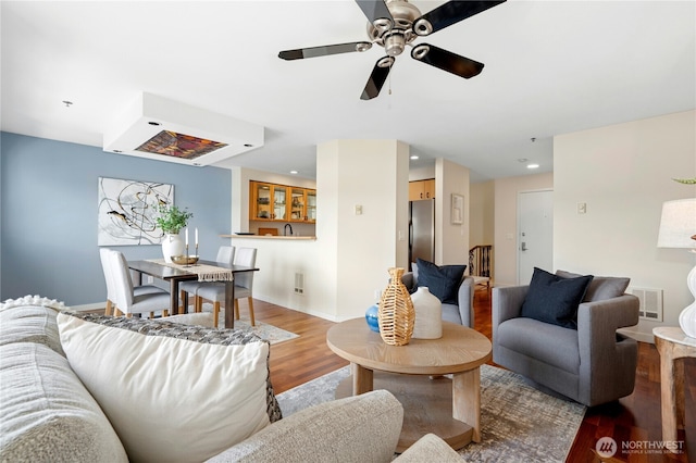 701 Galer St Unit 808, Seattle, WA 98109 - living room featuring wood finished floors, a ceiling fan, recessed lighting, and baseboards