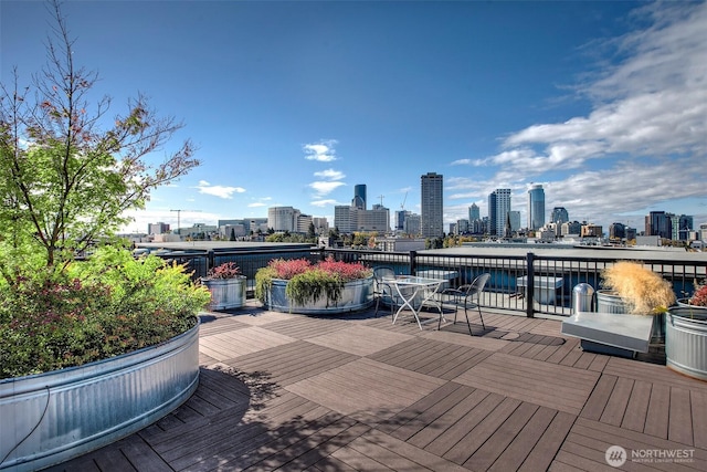 1414 12th Ave Unit 504, Seattle, WA 98122 - deck with a skyline view