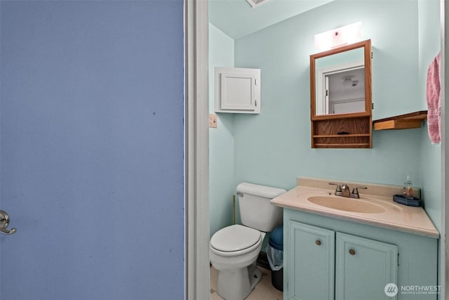 513 K St SW, Quincy, WA 98848 - bathroom with toilet and vanity