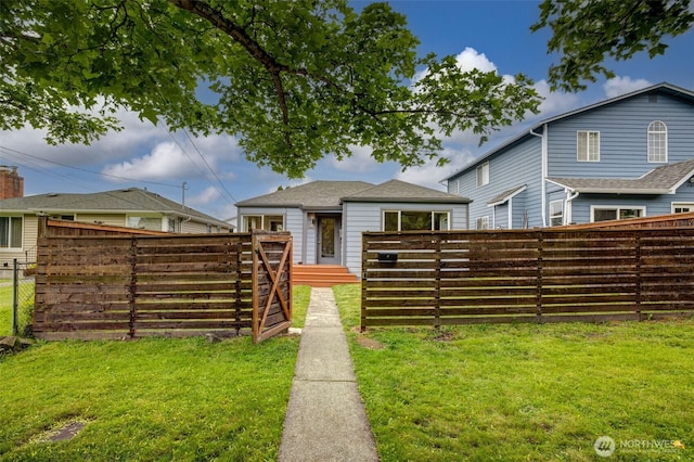 9419 39th Ave S, Seattle, WA 98118 - rear view of house featuring a wooden deck