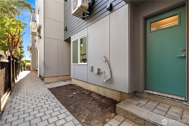 105B NW 39th St, Seattle, WA 98107 - view of doorway to property