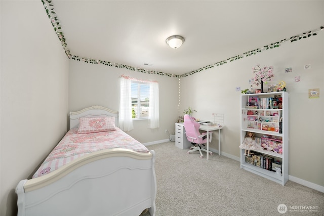 1620 2nd Ave SW, Quincy, WA 98848 - carpeted bedroom with baseboards