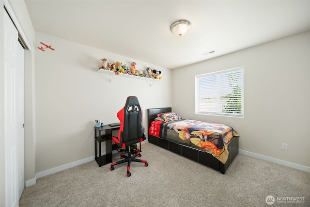 1620 2nd Ave SW, Quincy, WA 98848 - carpeted bedroom with baseboards
