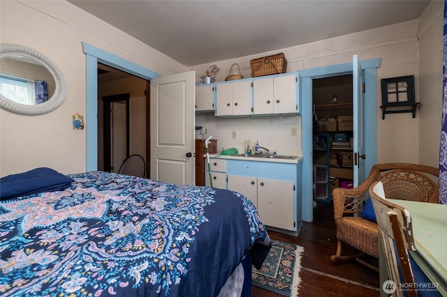 214 N 4th St, Mount Vernon, WA 98273 - bedroom with a sink and dark wood finished floors