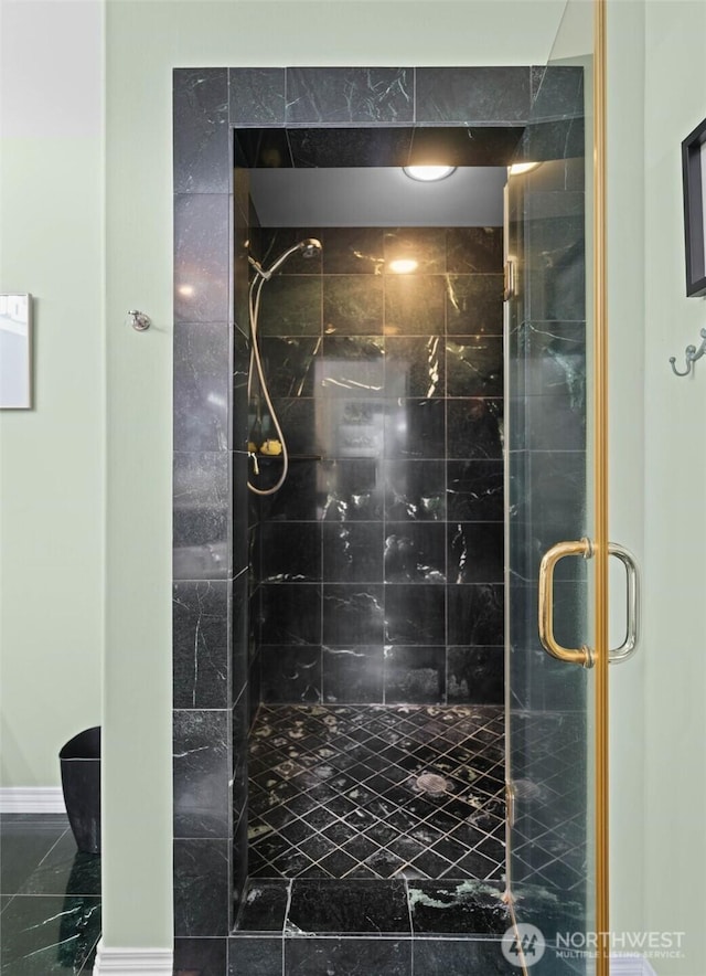 5426 Quail Run, Blaine, WA 98230 - full bath with a shower stall