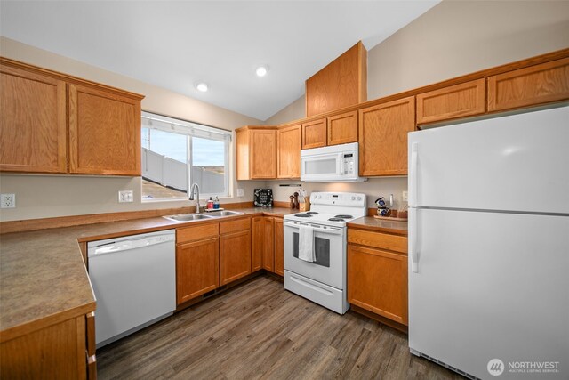 1348 Wheatridge Dr, East Wenatchee, WA 98802 - kitchen featuring white appliances, a sink, lofted ceiling, dark wood finished floors, and light countertops