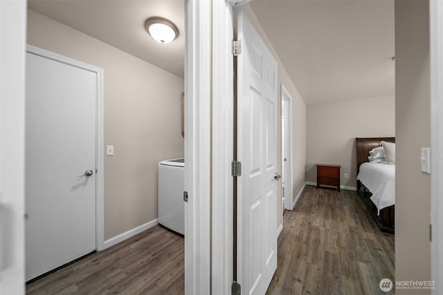 1348 Wheatridge Dr, East Wenatchee, WA 98802 - unfurnished bedroom with washer / dryer, wood finished floors, and baseboards