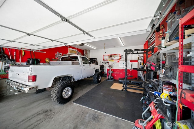 1348 Wheatridge Dr, East Wenatchee, WA 98802 - garage with a garage door opener