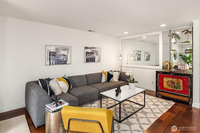 16929 Inglewood Rd NE Unit C206, Kenmore, WA 98028 - living area featuring wood finished floors, recessed lighting, and baseboards