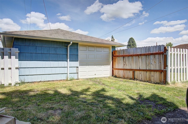 2787 Maryland St, Longview, WA 98632 - view of detached garage
