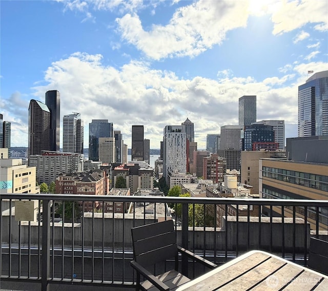 1105 Spring St Unit 904, Seattle, WA 98104 - balcony featuring a view of skyline