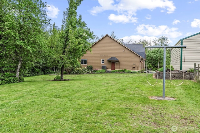 108 Reynolds Rd, Castle Rock, WA 98611 - view of green lawn