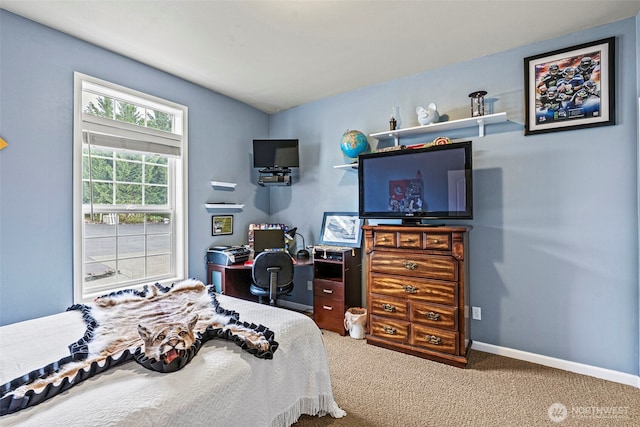 108 Reynolds Rd, Castle Rock, WA 98611 - carpeted bedroom with a desk and baseboards